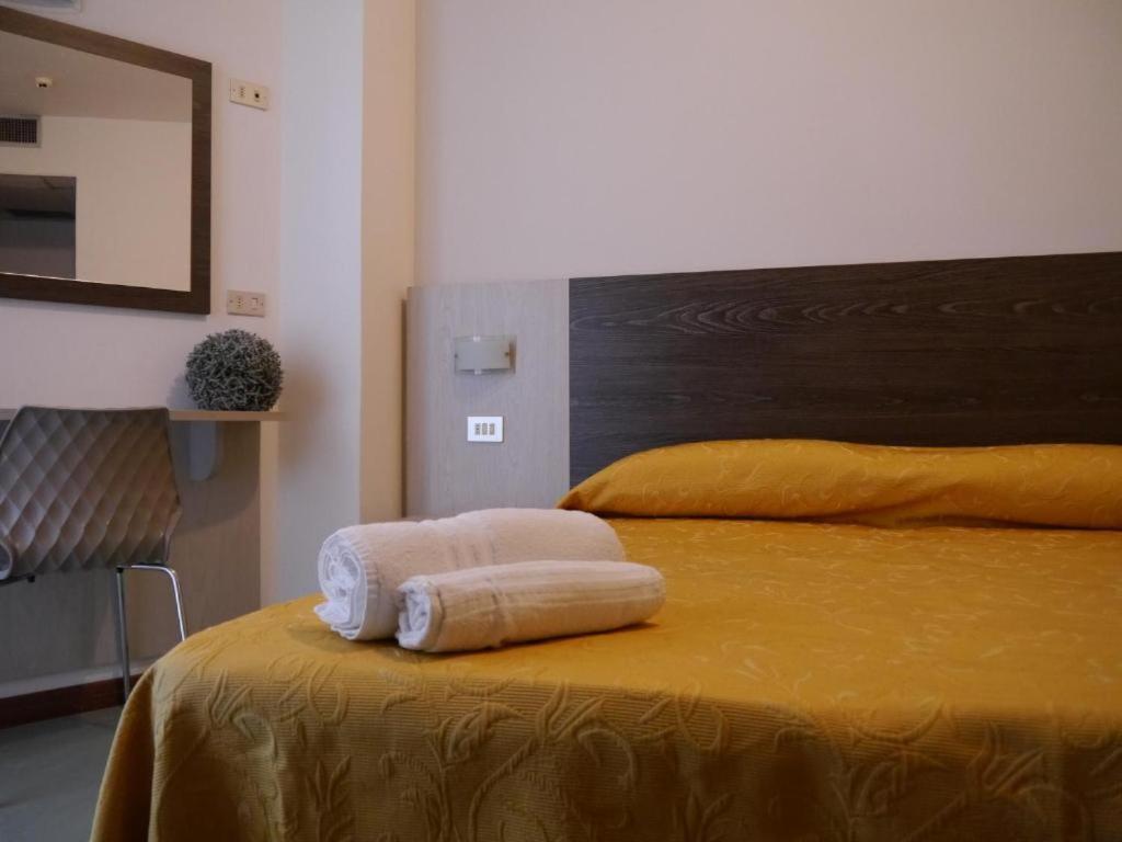 Hotel Monaco - Parcheggio Incluso Min 2 Gg Milano Marittima Ngoại thất bức ảnh